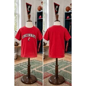 Cincinnati Bearcats Tee Medium Red College Shirt Classic Logo